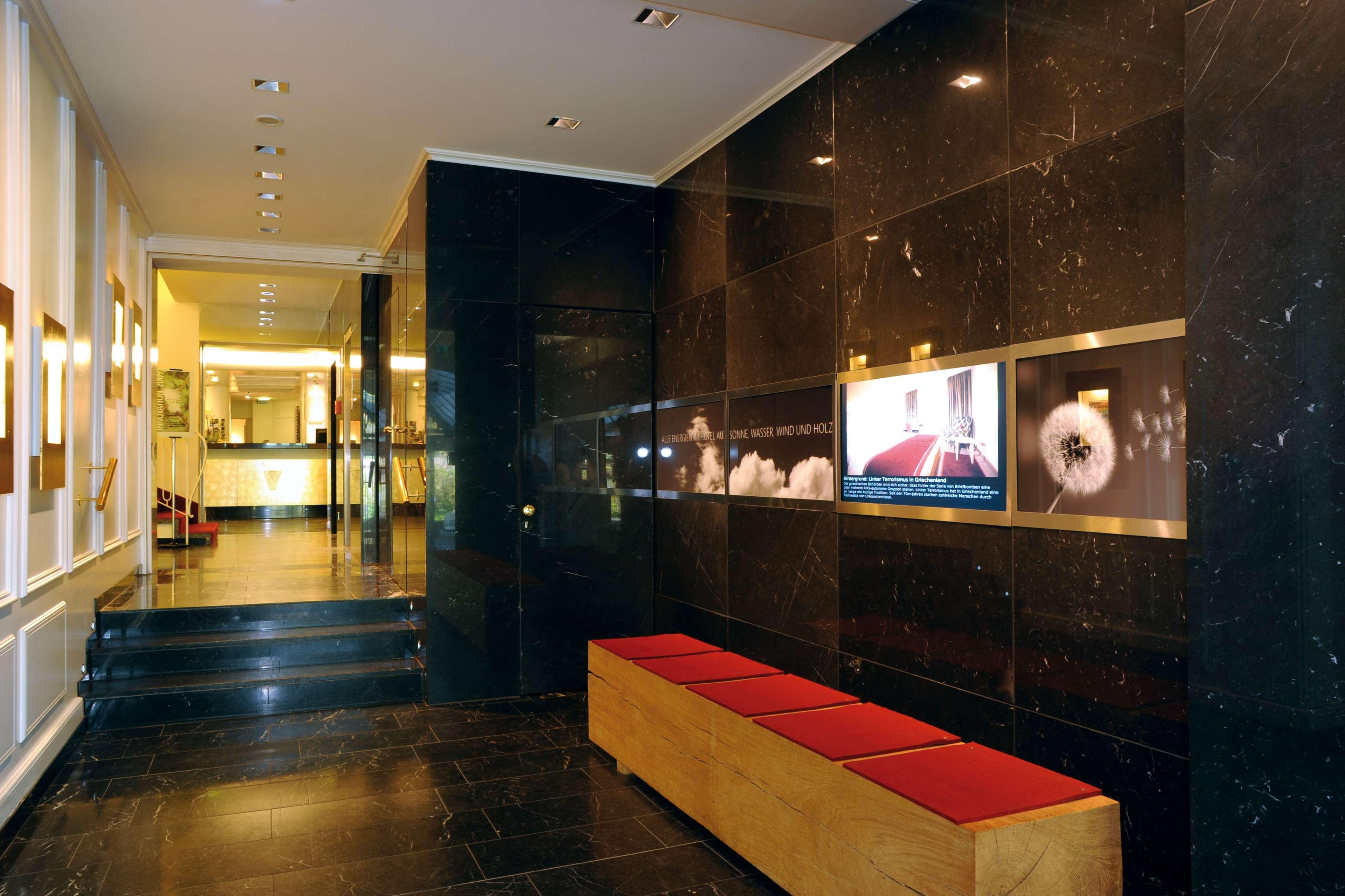 Best Western Premier Hotel Victoria Freiburg im Breisgau Exterior photo